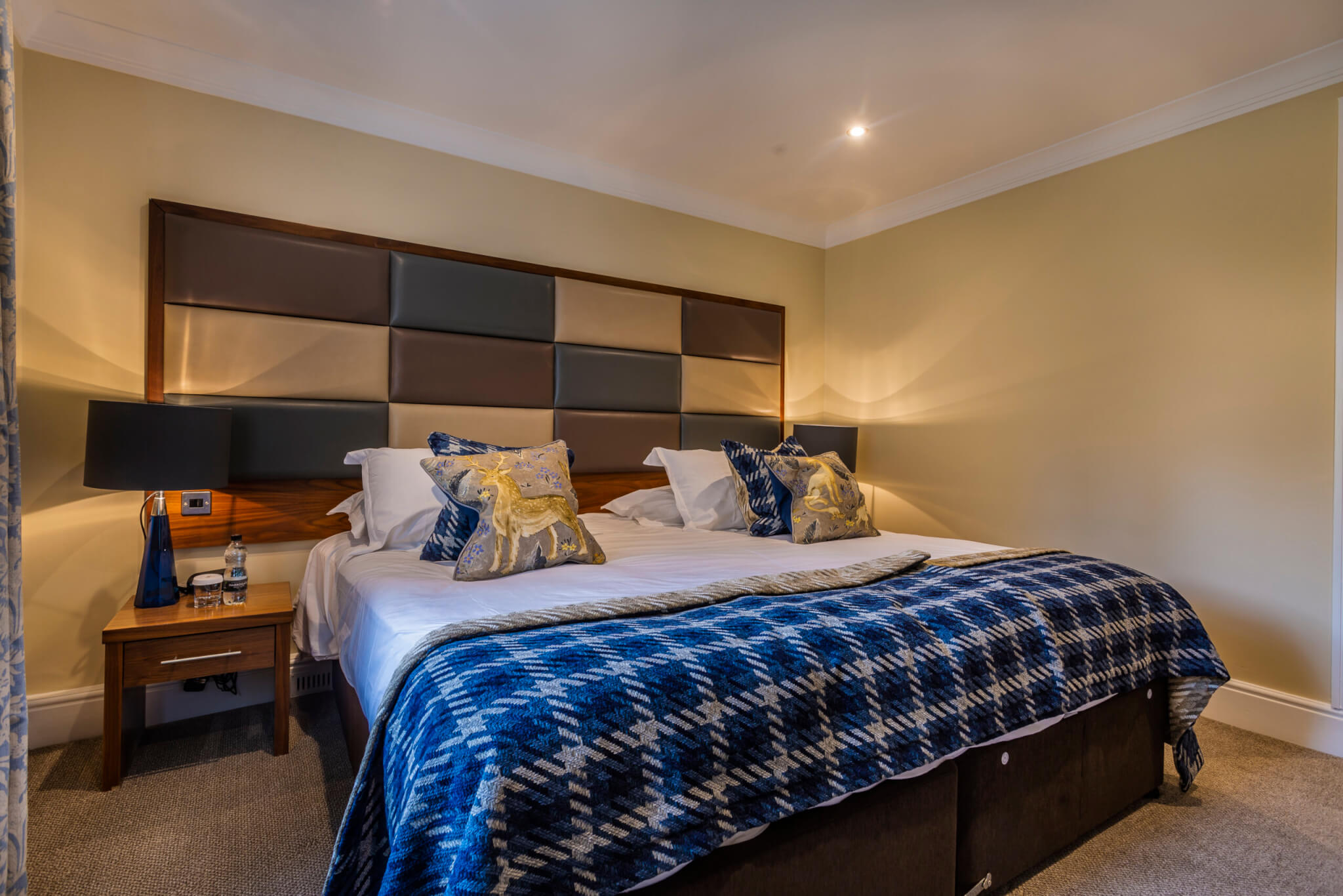 Classic Double Room Hotel Oundle 9 scaled