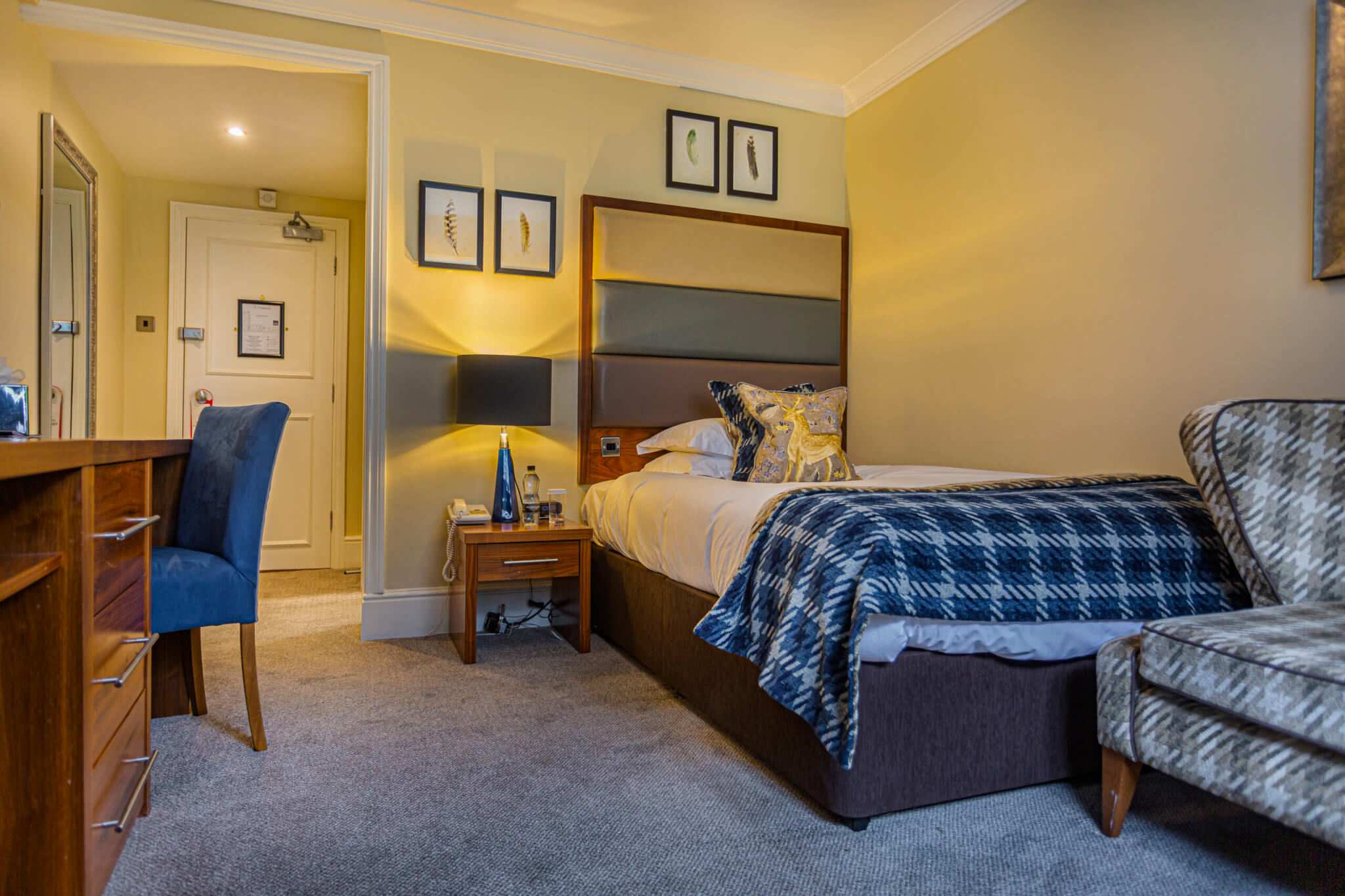 Classic Single Room Hotel Oundle 8 scaled